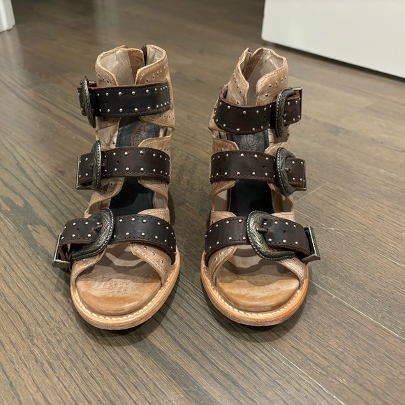 Freebird Violet color: taupe, worn once, box and dust bags included - Picture 5 of 8